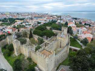 Исследуйте уникальные достопримечательности Португалии: от Лиссабона до Порту