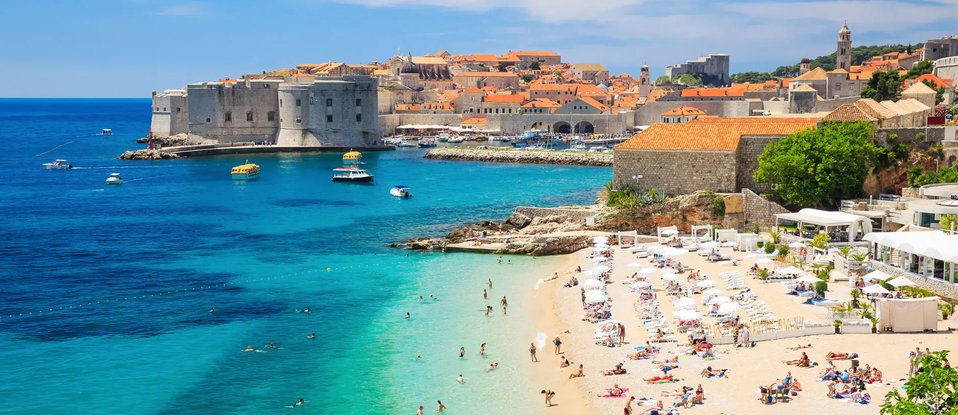 Отдых на пляжах Хорватии: солнечный климат и исторические города