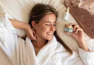 Постельное белье с эффектом увлажнения: забота о вашей коже во время сна