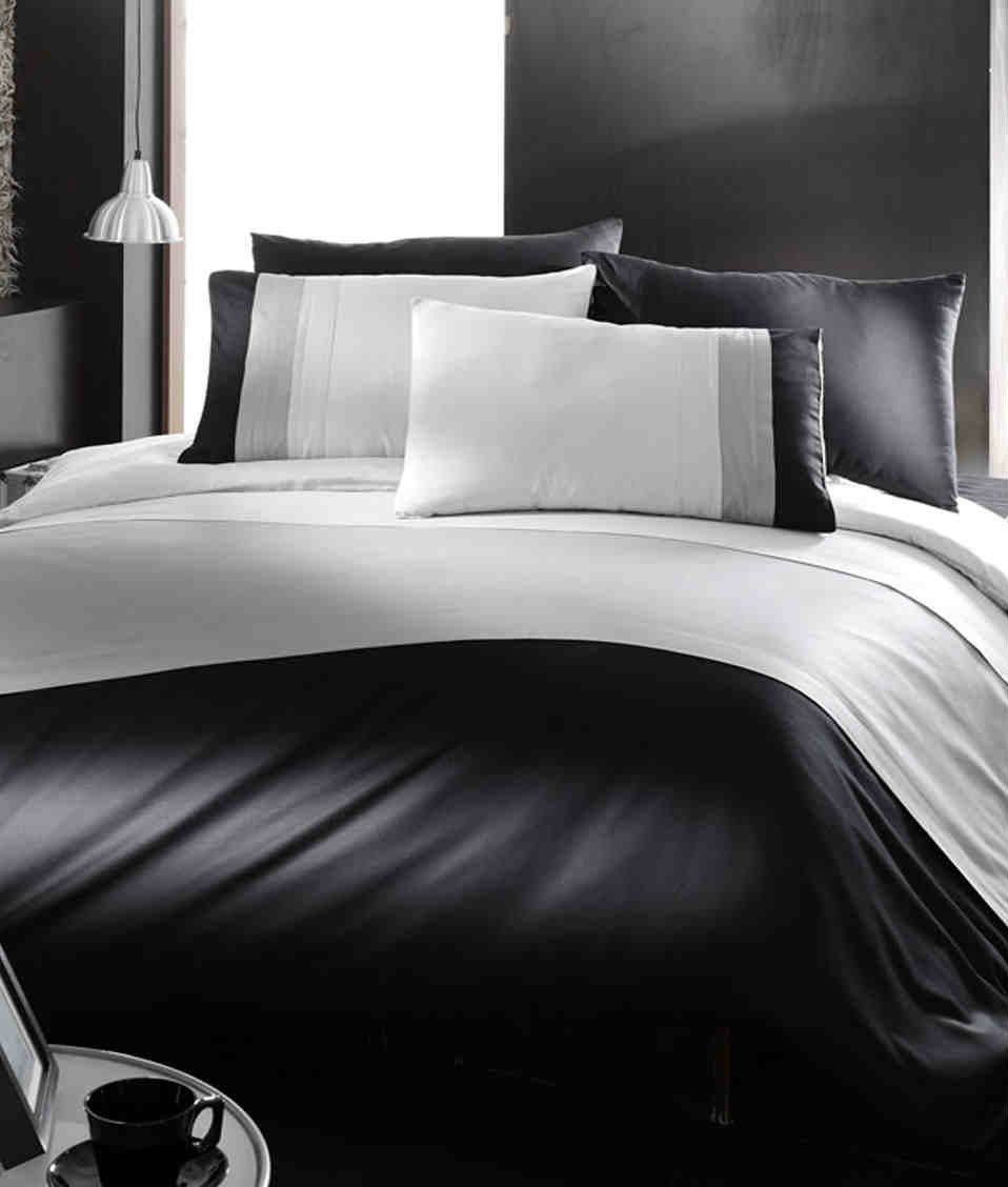 Постельное белье. Какого цвета постельное белье лучше всего подойдет для спальни?